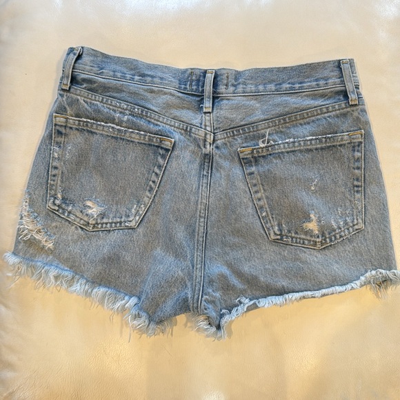 AGOLDE - Size 27
Parker Vintage Cutoff Denim Shorts - Picture 4 of 7